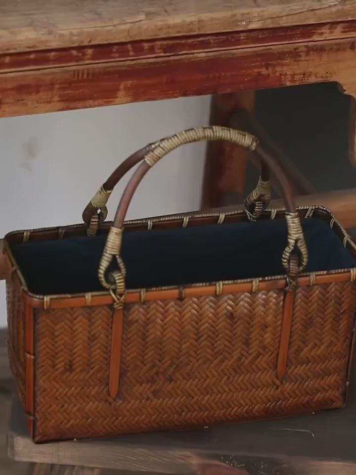 This is a bamboo weaving basket