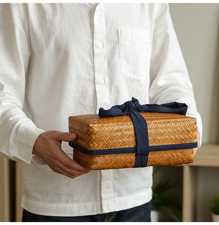 This is a bamboo weaving basket