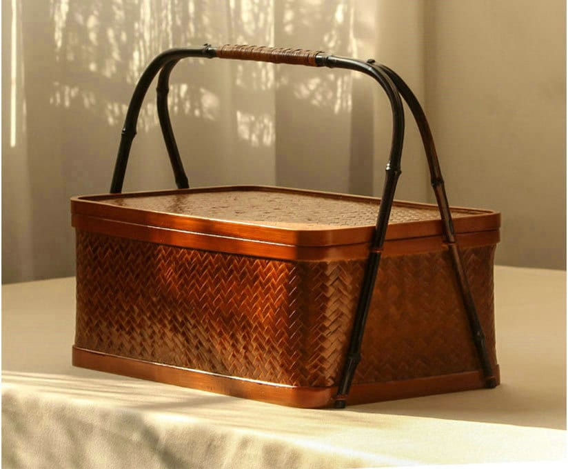 This is a bamboo weaving basket