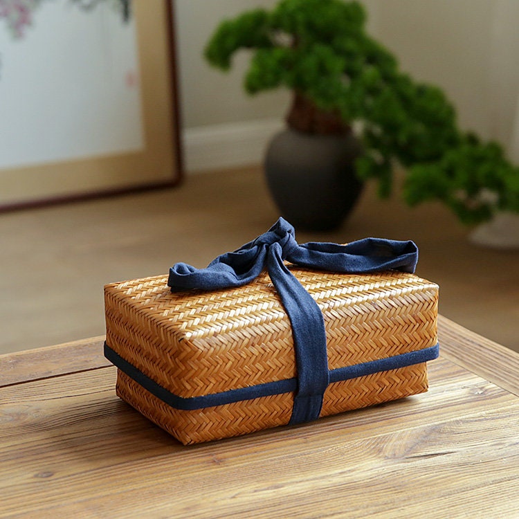 This is a bamboo weaving basket