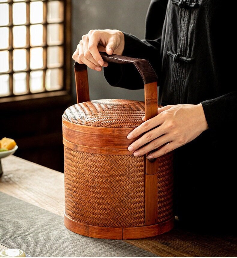 This is a bamboo weaving basket