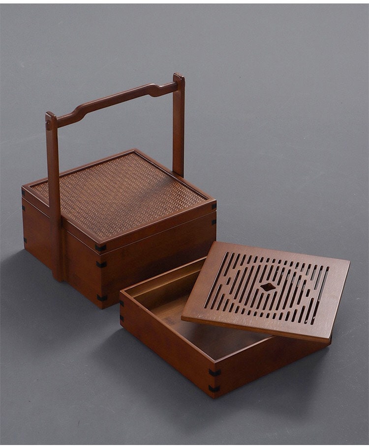 This is a bamboo basket.this is a bamboo storage box