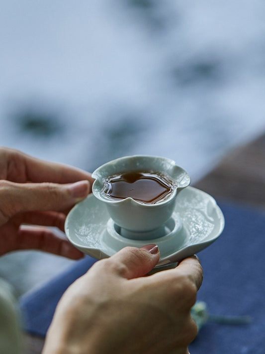 This is a ceramic high feet teacup