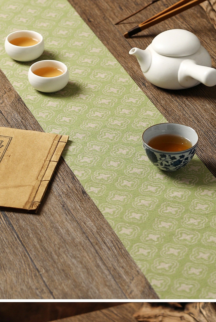 This is a linen tea mat.this is a waterproof table cloth