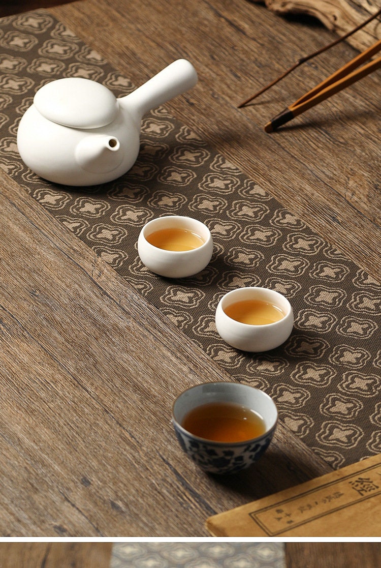 This is a linen tea mat.this is a waterproof table cloth