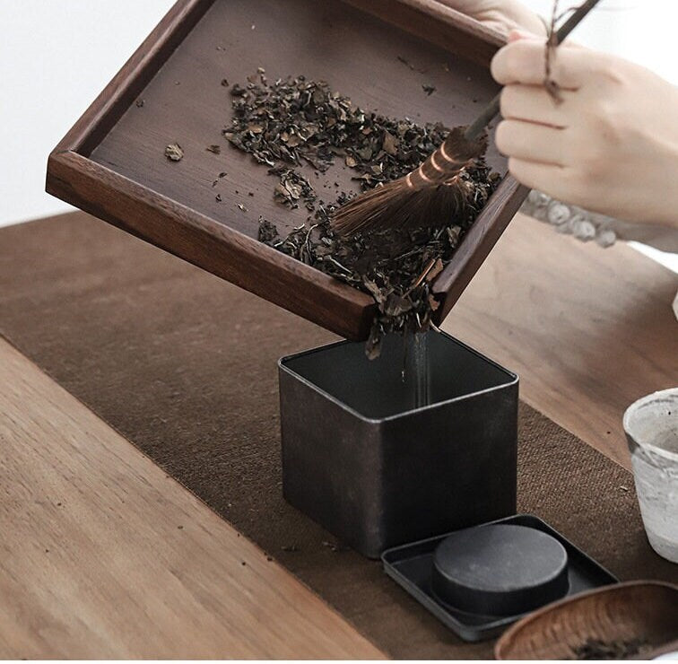 This is a walnut solid wood puerh tea tray tea shelf