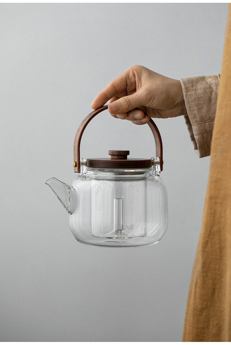 This is a glass kettle