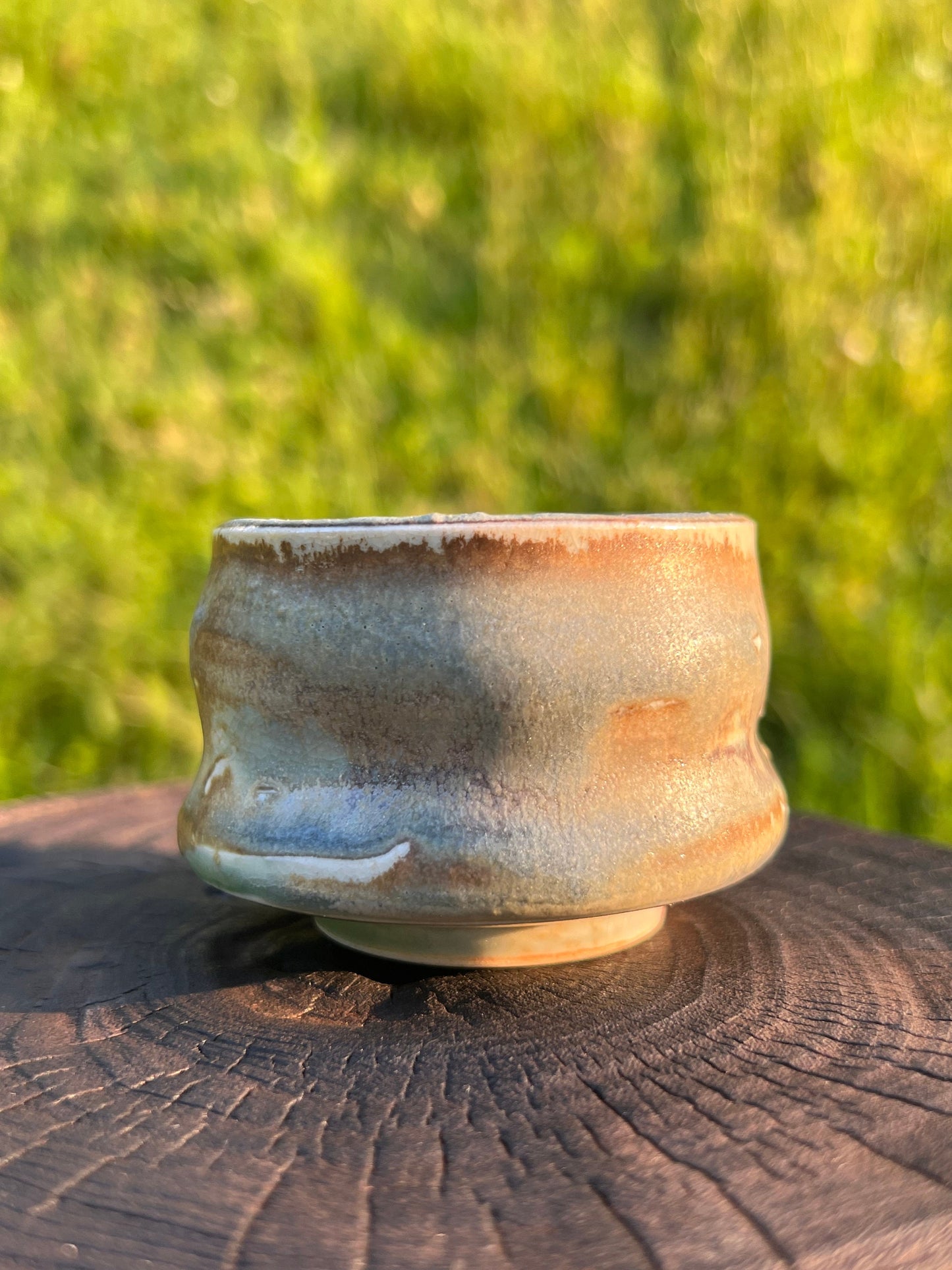 This is a shino ware teacup. this is a shinoyaki pottery teacup