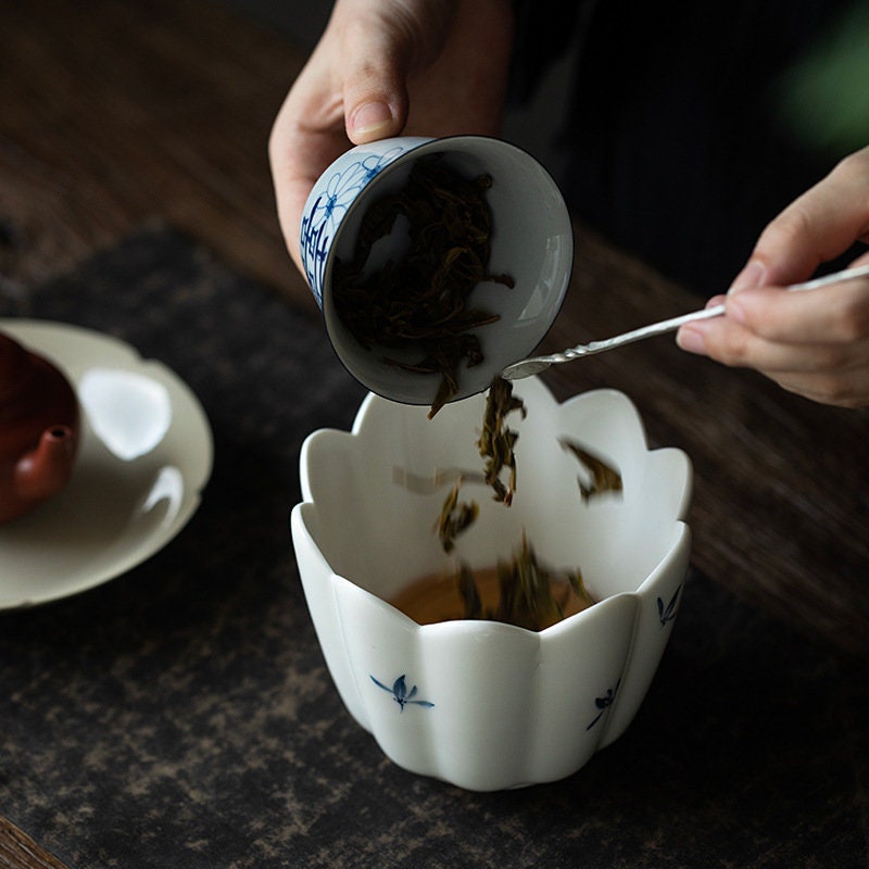 this is a ceramic tea basin jianshui