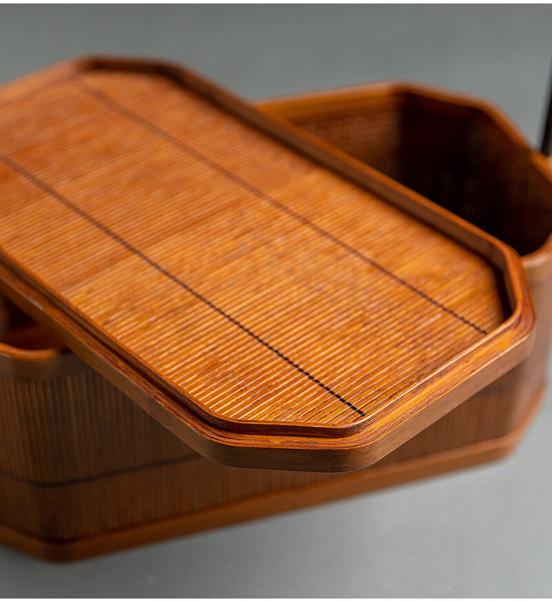 This is a bamboo basket.this is a bamboo storage box