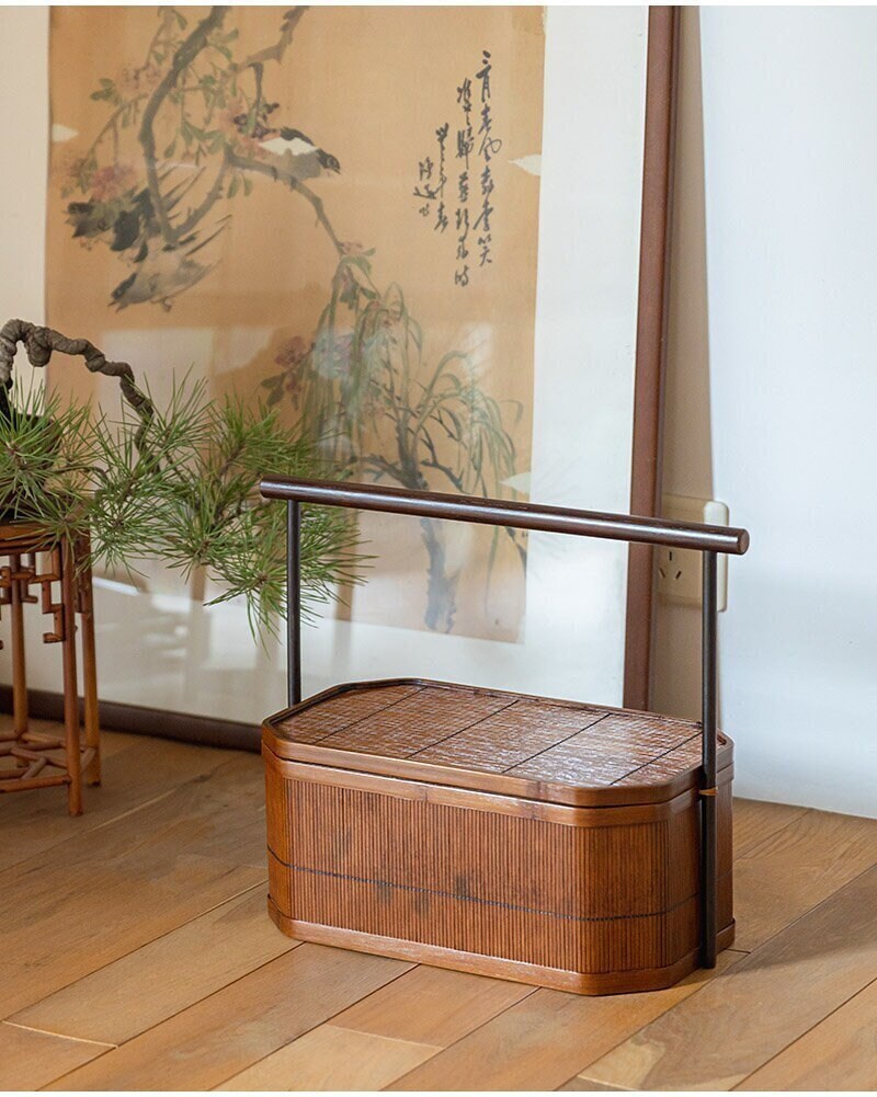 This is a bamboo basket.this is a bamboo storage box